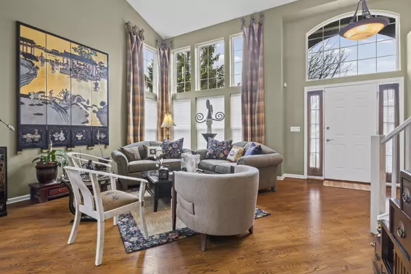 Northbrook, IL 60062,4349 Exeter Lane