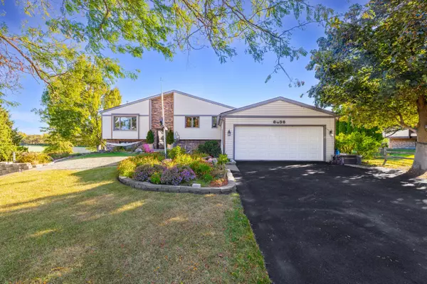 Cherry Valley, IL 61016,6338 Thicket Lane