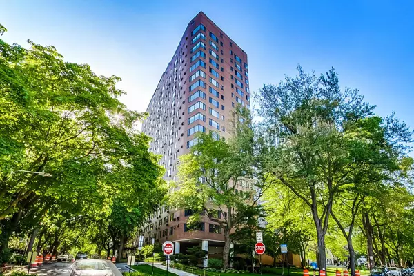3100 N Lake Shore Drive #1506, Chicago, IL 60657