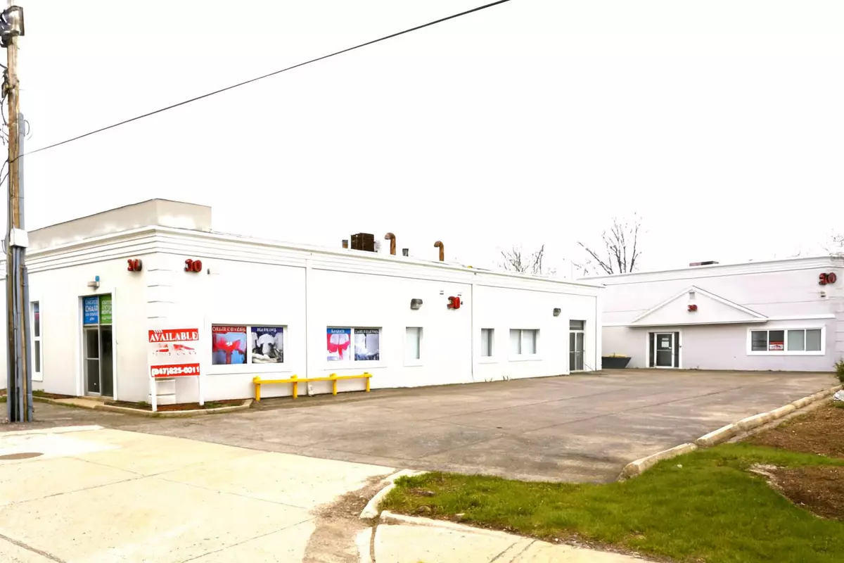 Des Plaines, IL 60016,30 N River Road