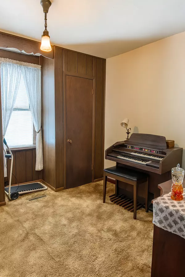 Genoa, IL 60135,321 Eureka Street