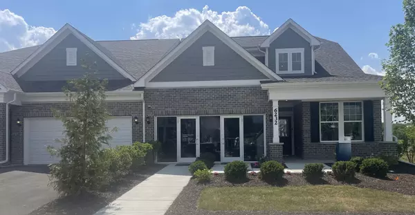 6220 Links Drive #01001, Woodridge, IL 60517