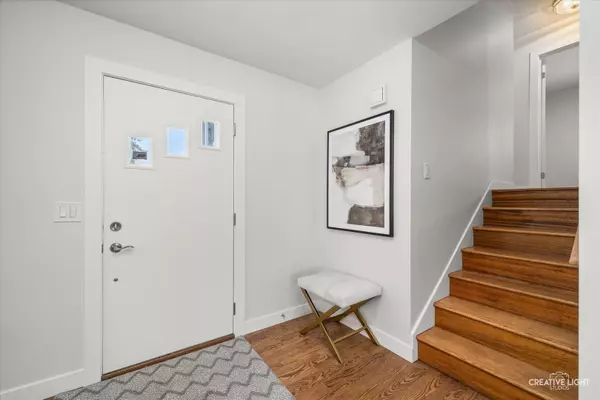 Downers Grove, IL 60516,704 Plainfield Road