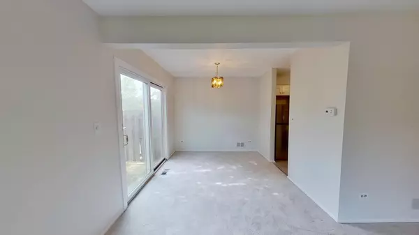 Palatine, IL 60074,1144 Foxglove Lane #0