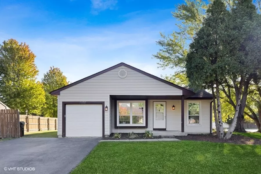 Naperville, IL 60565,2108 Navarone Drive