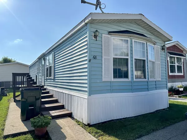 27W370 Geneva Road #68, West Chicago, IL 60185