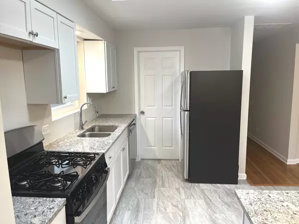 Matteson, IL 60443,3844 214th Place