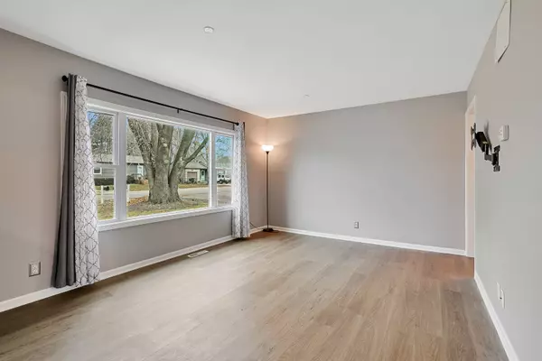 Wonder Lake, IL 60097,8907 Ramble Road