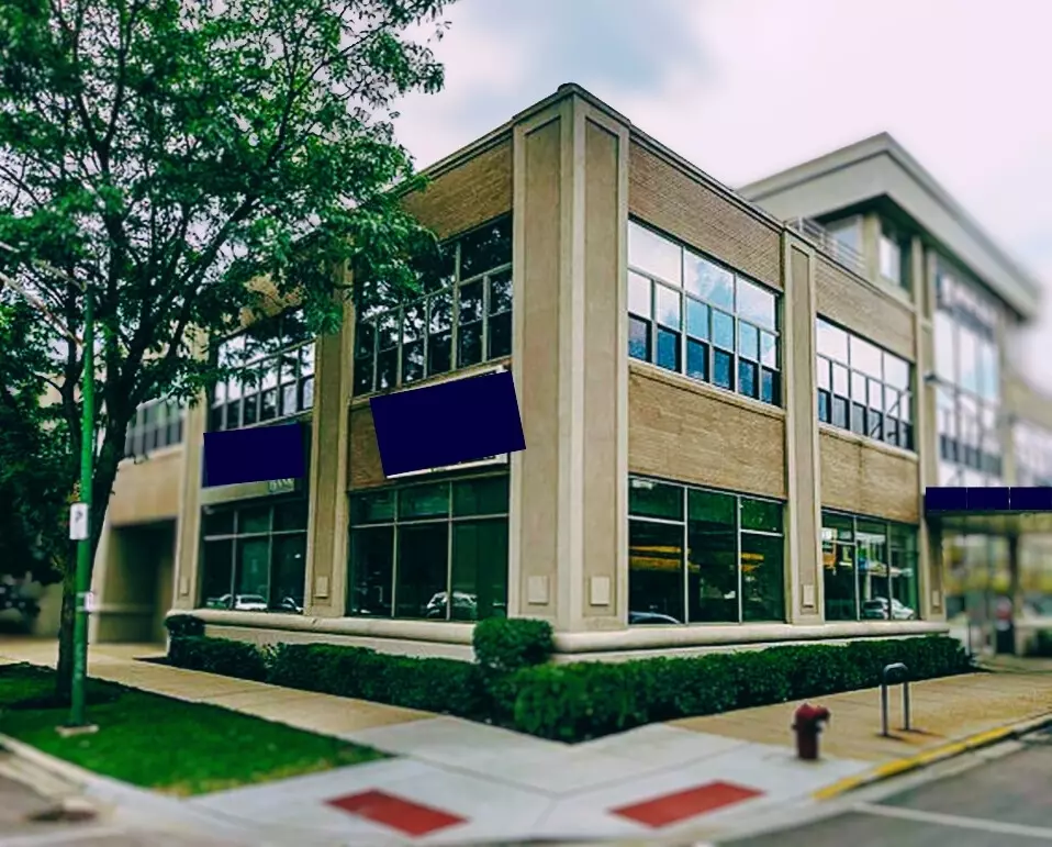 Chicago, IL 60614,2750 N Wayne Avenue #M