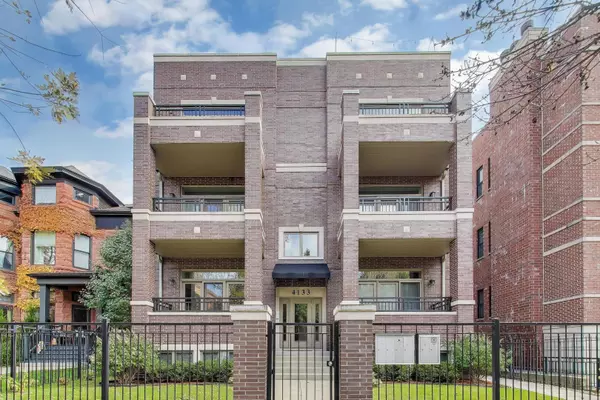 4135 N Kenmore Avenue #1E, Chicago, IL 60613