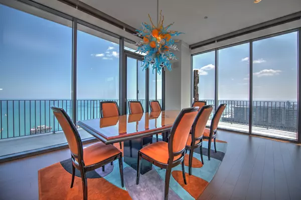 Chicago, IL 60601,Address not disclosed