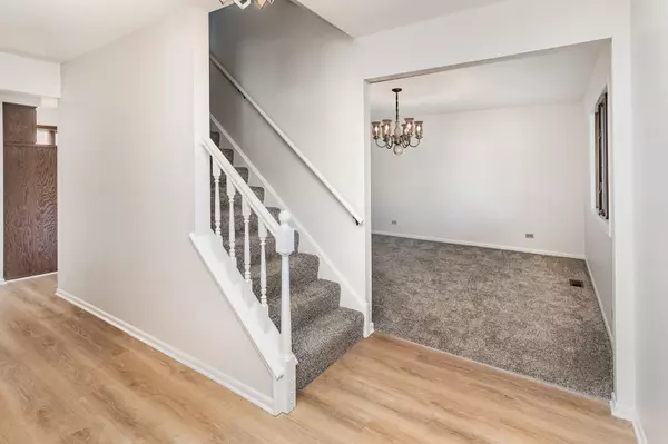 Oak Forest, IL 60452,6345 Parkwood Court