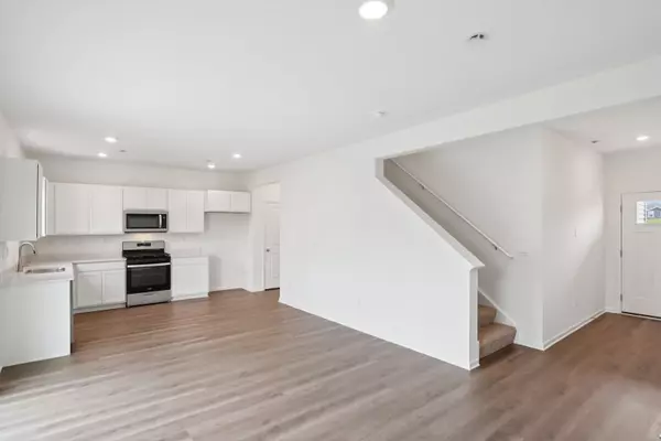 Plainfield, IL 60586,1811 Overland Drive