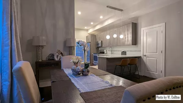 Chicago, IL 60653,4331 S Evans Avenue