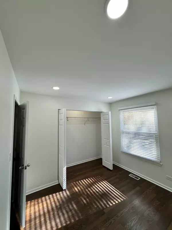 Naperville, IL 60565,1944 Navarone Drive