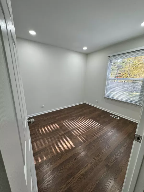 Naperville, IL 60565,1944 Navarone Drive