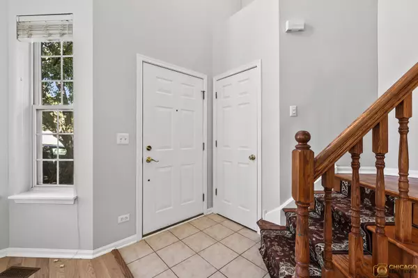 Gurnee, IL 60031,600 Creekside Circle #600