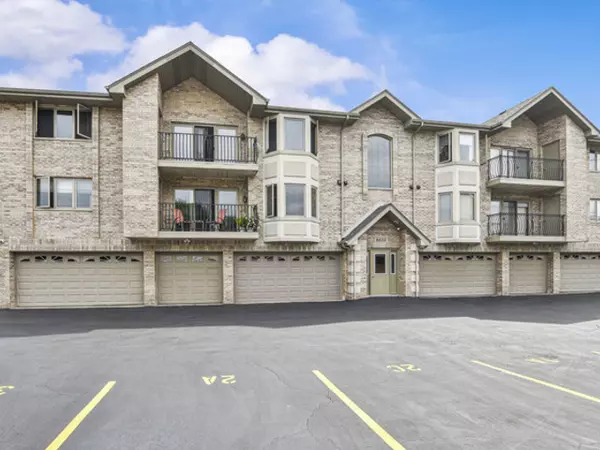 Burbank, IL 60459,Address not disclosed