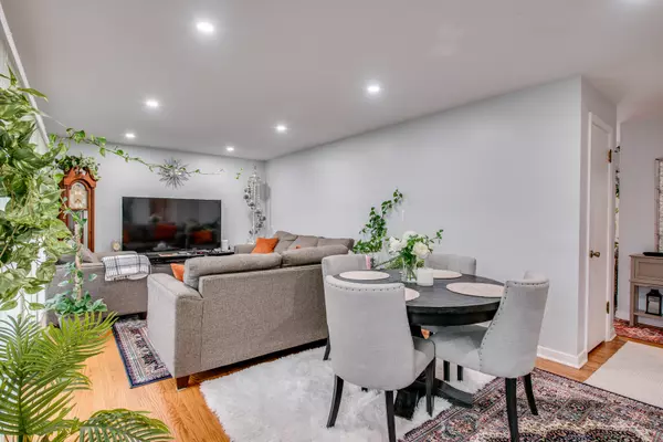 Morton Grove, IL 60053,9523 Oconto Avenue