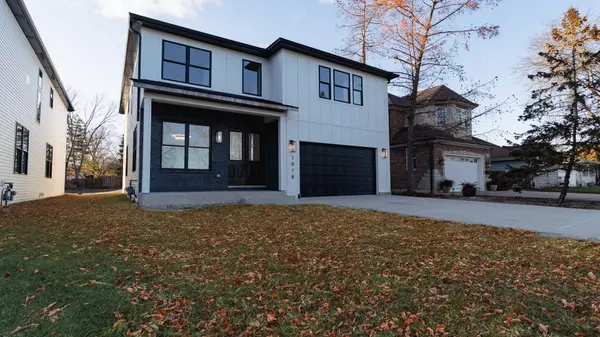 Villa Park, IL 60181,1018 N Princeton Avenue