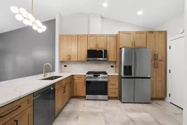 Buffalo Grove, IL 60089,531 Lasalle Lane