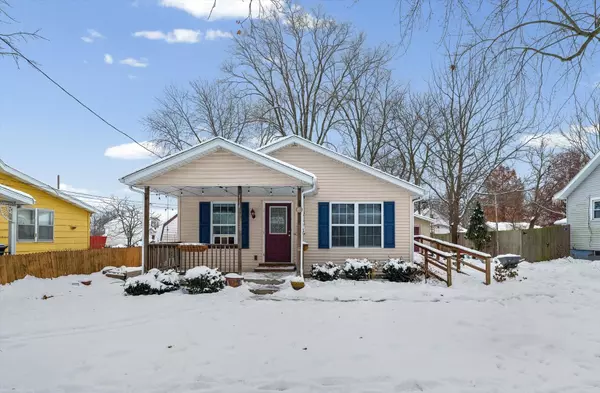 114 N Cottage Grove Avenue, Urbana, IL 61802