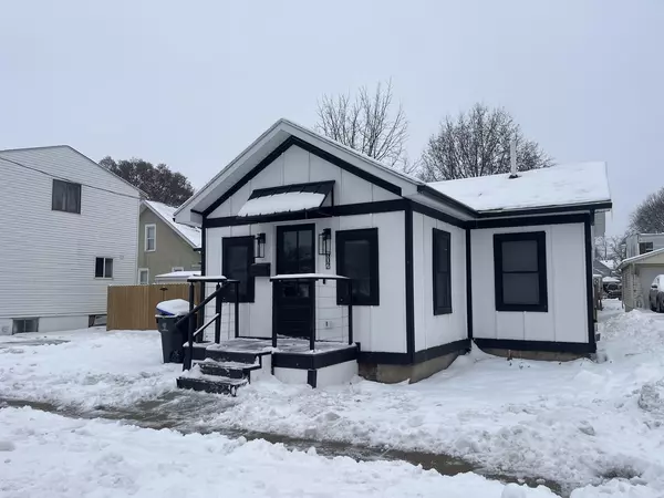 607 W Olive Street, Bloomington, IL 61701