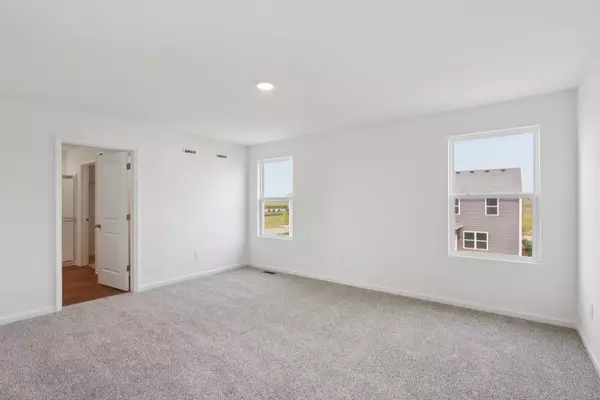 Oswego, IL 60543,2485 Semillon Street