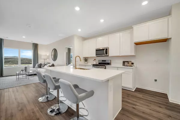 Bartlett, IL 60103,1124 Bluebell Lane