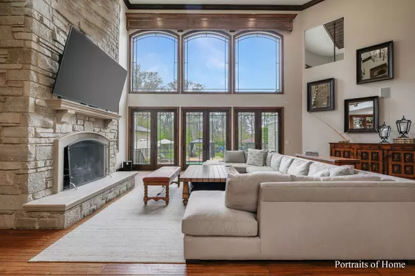 Oak Brook, IL 60523,Address not disclosed