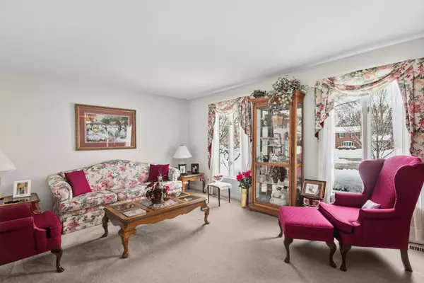 Lombard, IL 60148,710 Morris Court