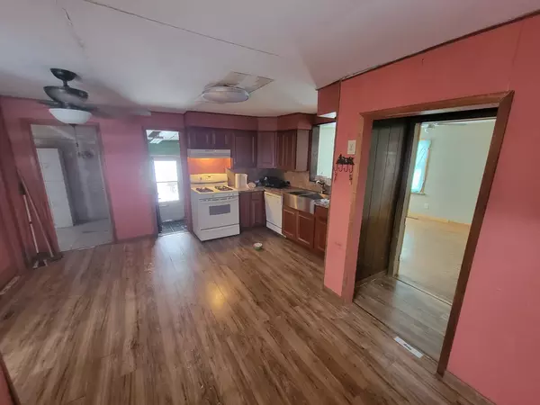 Bridgeview, IL 60455,8402 S 78th Avenue