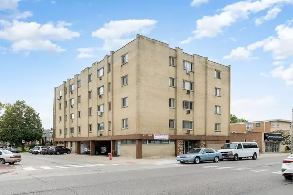 7733 W Belmont Avenue #306, Elmwood Park, IL 60707