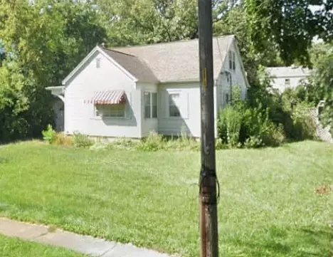 Mchenry, IL 60050,3904 Grove Avenue