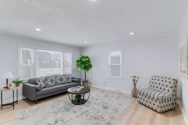 Antioch, IL 60002,26347 W Shannon Avenue