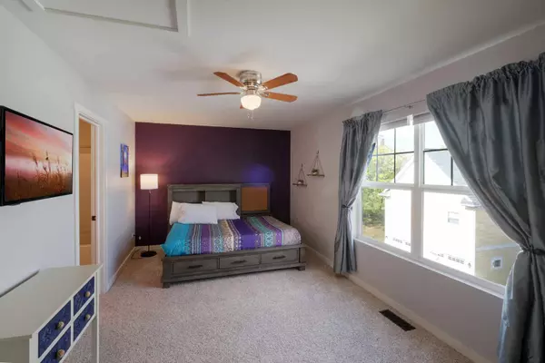 Ottawa, IL 61350,5 River Row