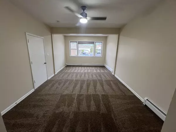 Berwyn, IL 60402,3122 Oak Park Avenue #2