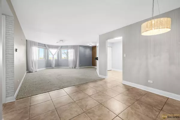 Palatine, IL 60074,1275 E Baldwin Lane #601