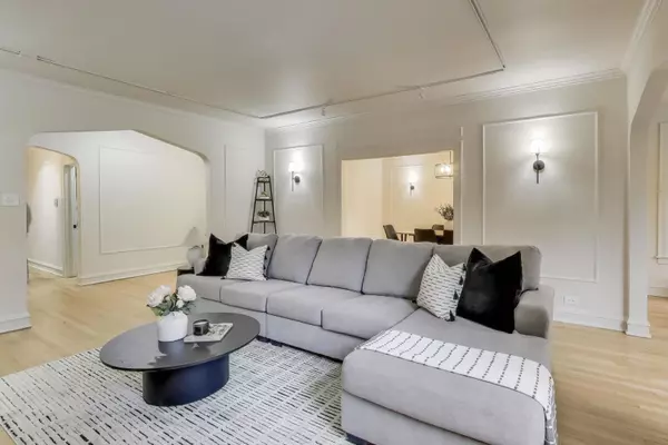 Chicago, IL 60649,6721 S Merrill Avenue #1