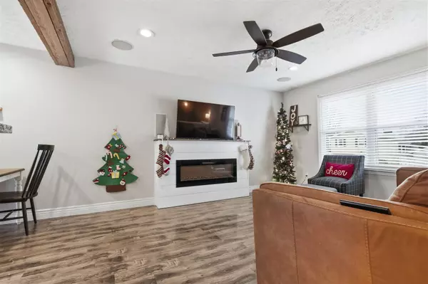 Bloomington, IL 61704,4 Siesta Court