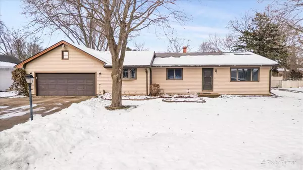 Libertyville, IL 60048,15530 W Wildwood Court