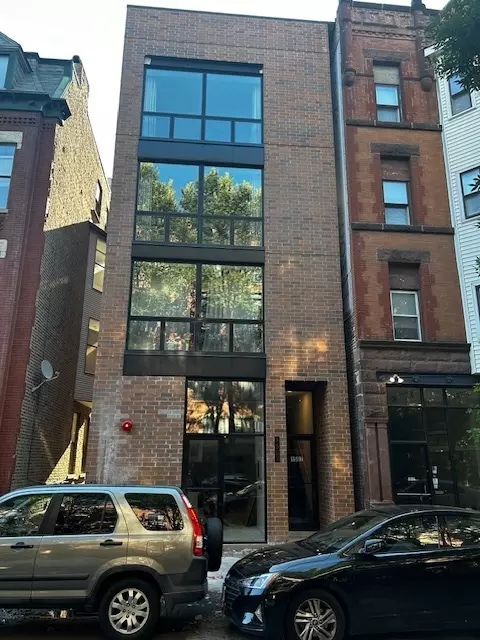 Chicago, IL 60610,1507 N Sedgwick Street #1