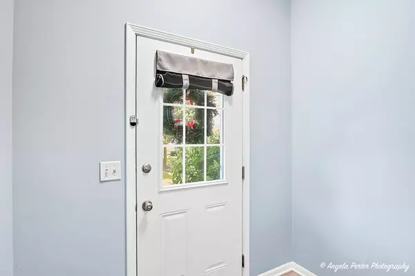 Round Lake, IL 60073,1477 W Sedgewood Court