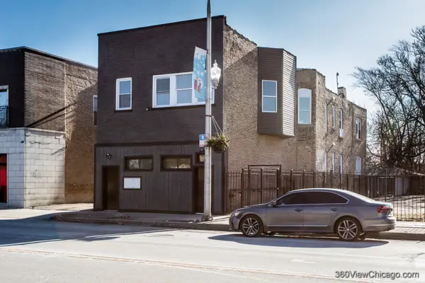 3447 W CHICAGO Avenue, Chicago, IL 60651