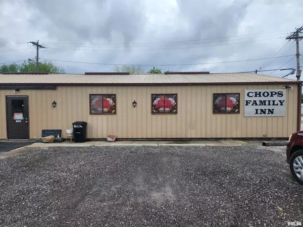 131 E MAIN Street, Ashley, IL 62808