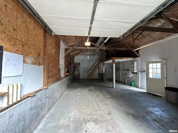 Port Byron, IL 61275,802 S HIGH Street