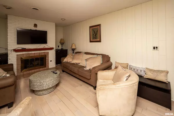 Moline, IL 61265,3623 34TH Street