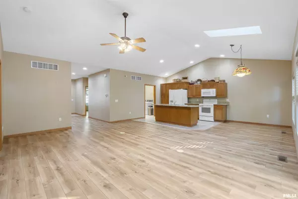 Moline, IL 61265,1101 2ND Street