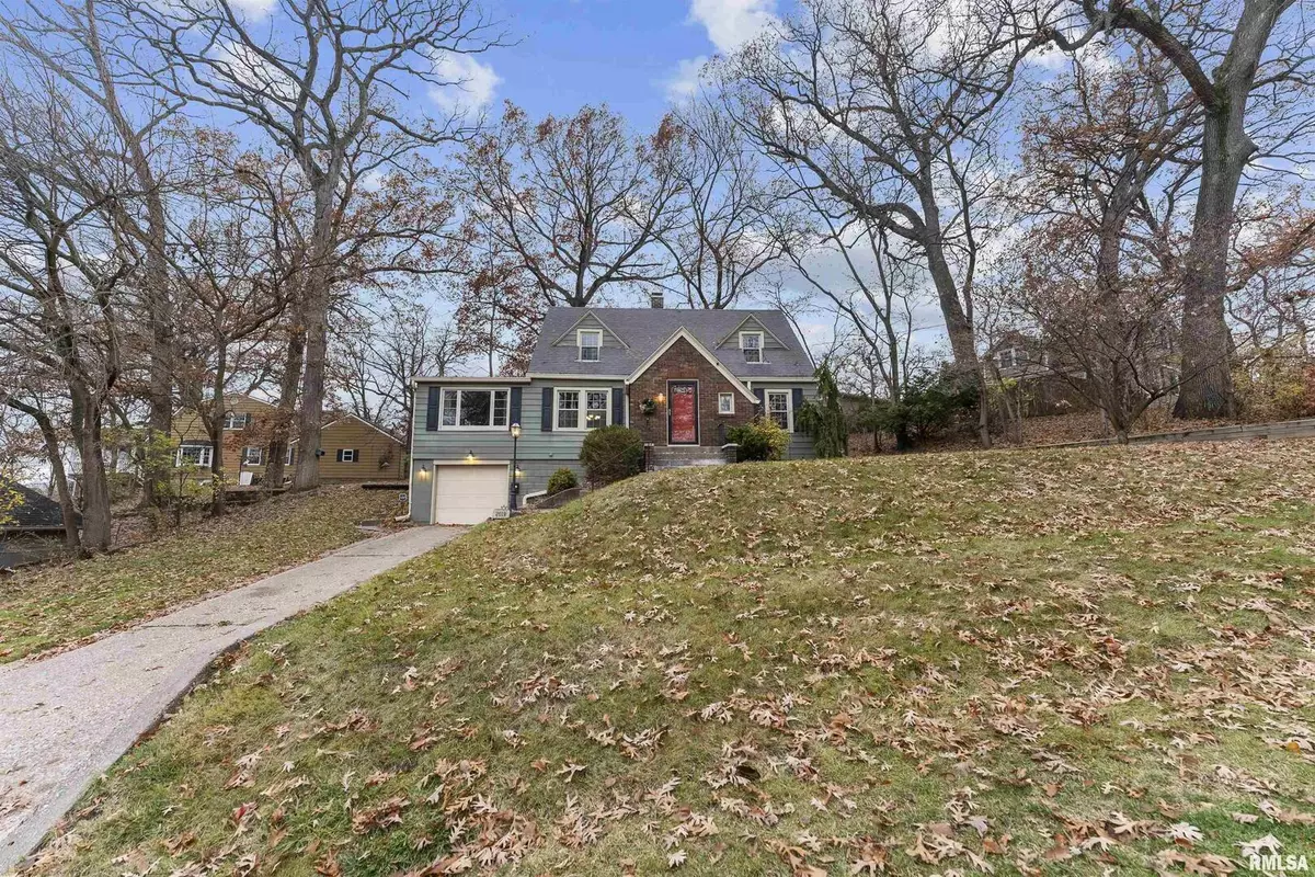 East Moline, IL 61244,2019 11TH Street Place