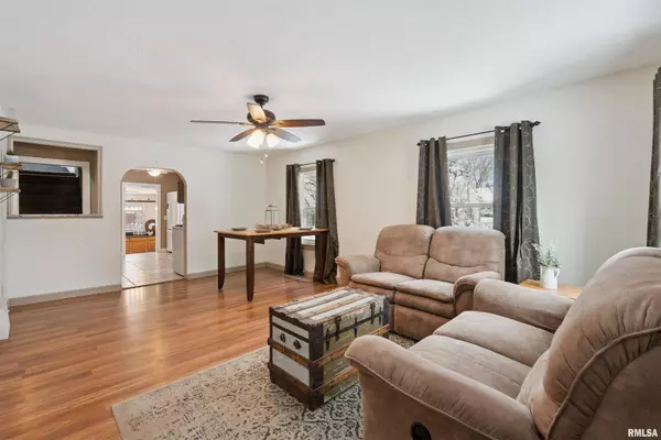 Bettendorf, IA 52722,940 30TH Street